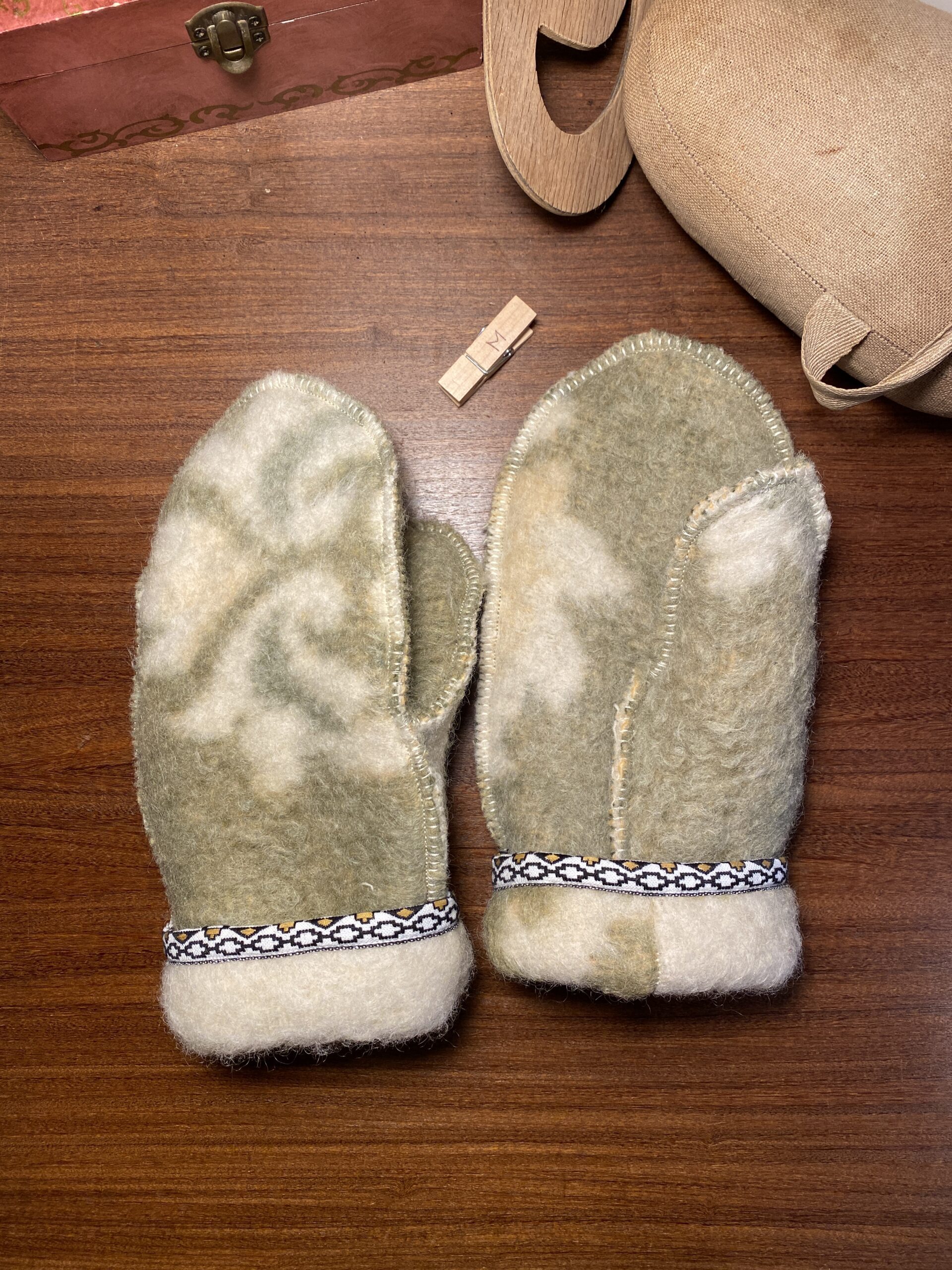 Wollen wanten - medium - Afbeelding 2